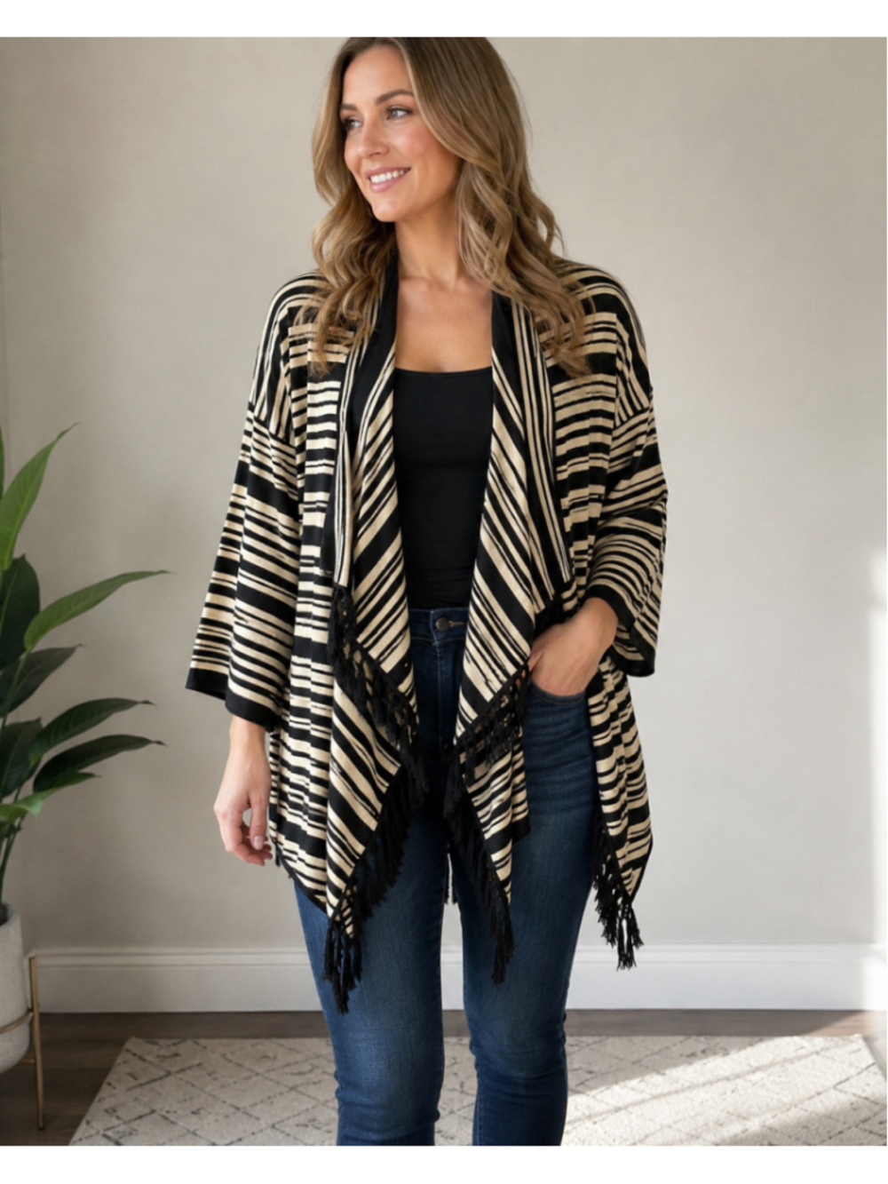 Calvin Klein Women’s Black & Cream Striped Fringe Open Front Cardigan Size M
